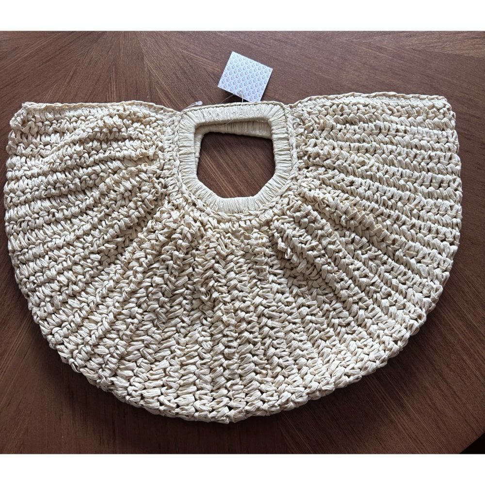 Lulla Collection Saint Tropez half moon crochet Straw clutch bag in cream ho - Picture 3 of 7